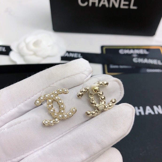 Ch**el earrings